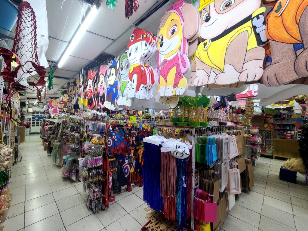 Adornos de paw patrol y más accesorios para fiesta en La Victoria Orizaba